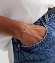 New Look Silver Textured Heart Clasp Bracelet
